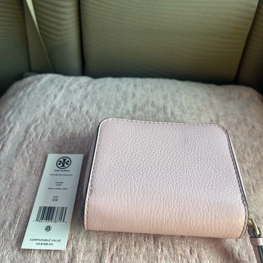 ❤️SOLD❤️Tory Burch Blush Pink Leather Wallet - Picture 2 of 3